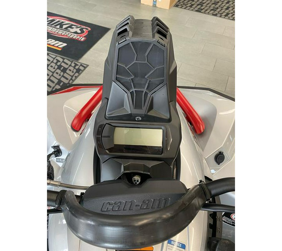 2025 Can-Am Renegade X MR 1000R