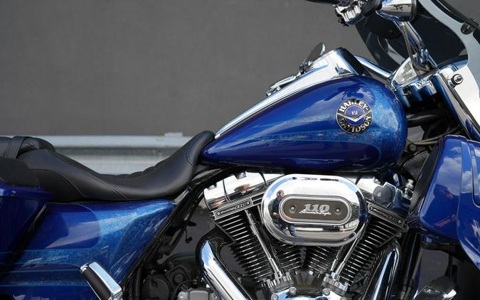 2013 Harley-Davidson FLHRSE5 - CVO Road King