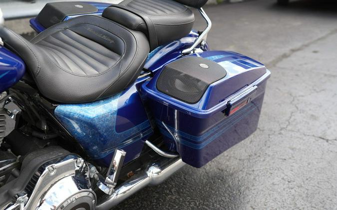 2013 Harley-Davidson FLHRSE5 - CVO Road King