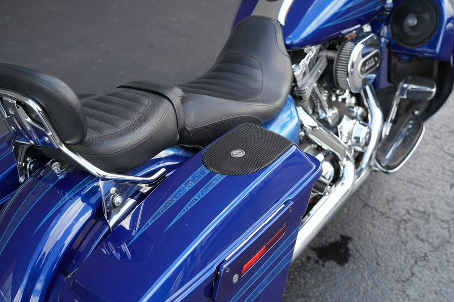 2013 Harley-Davidson FLHRSE5 - CVO Road King
