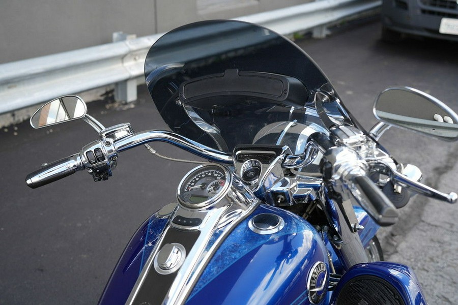 2013 Harley-Davidson FLHRSE5 - CVO Road King