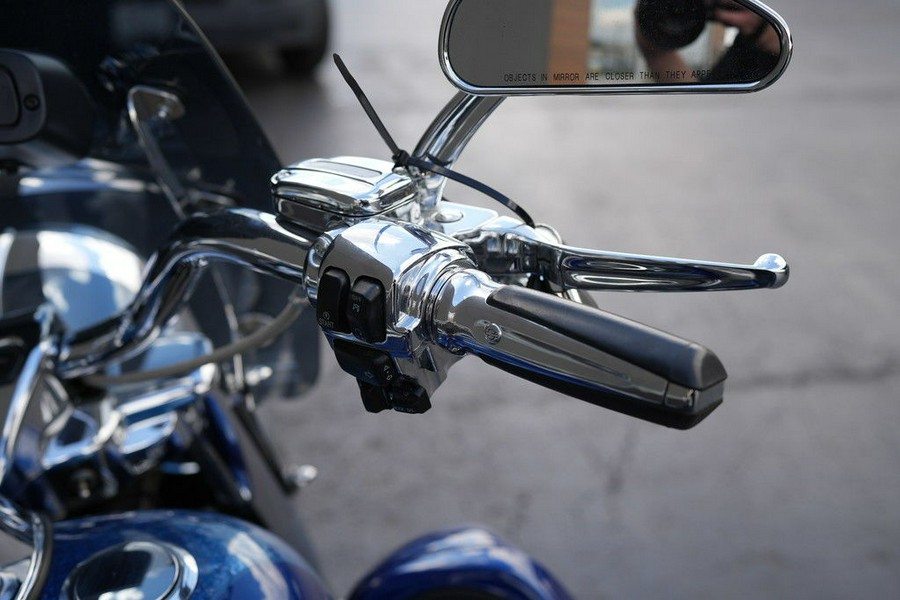 2013 Harley-Davidson FLHRSE5 - CVO Road King