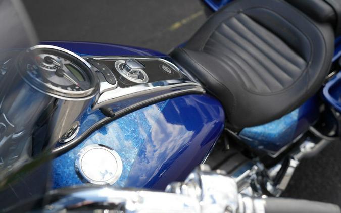 2013 Harley-Davidson FLHRSE5 - CVO Road King