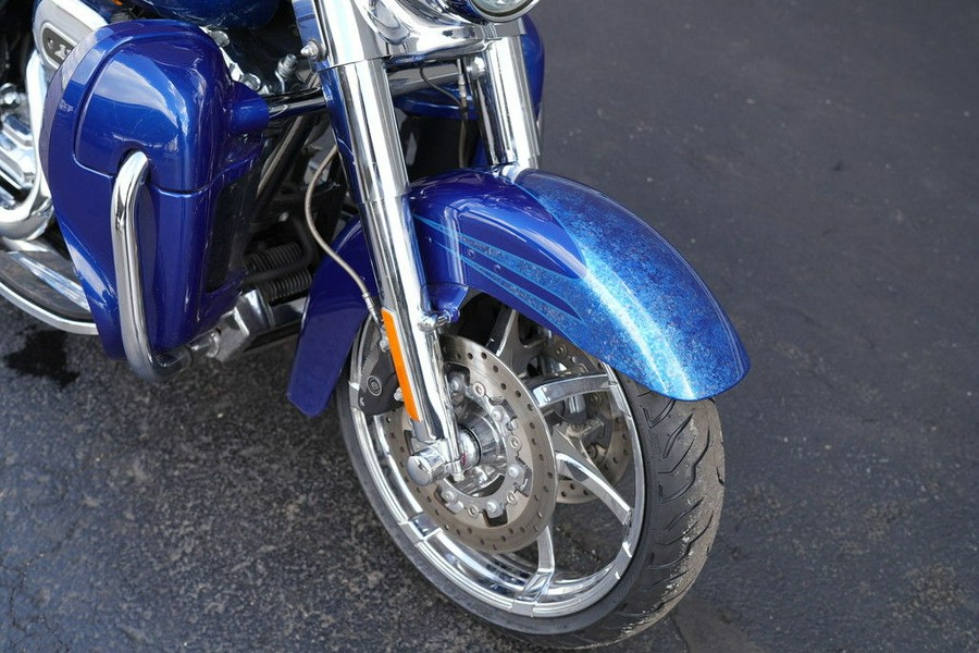 2013 Harley-Davidson FLHRSE5 - CVO Road King