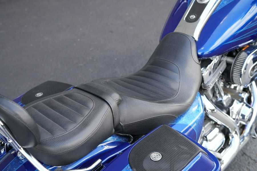 2013 Harley-Davidson FLHRSE5 - CVO Road King