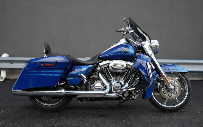 2013 Harley-Davidson FLHRSE5 - CVO Road King