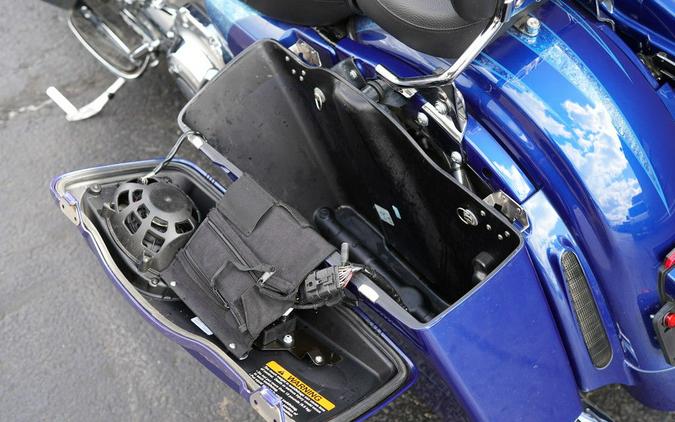 2013 Harley-Davidson FLHRSE5 - CVO Road King