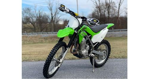 2020 Kawasaki KLX230R Review (12 Fast Facts)