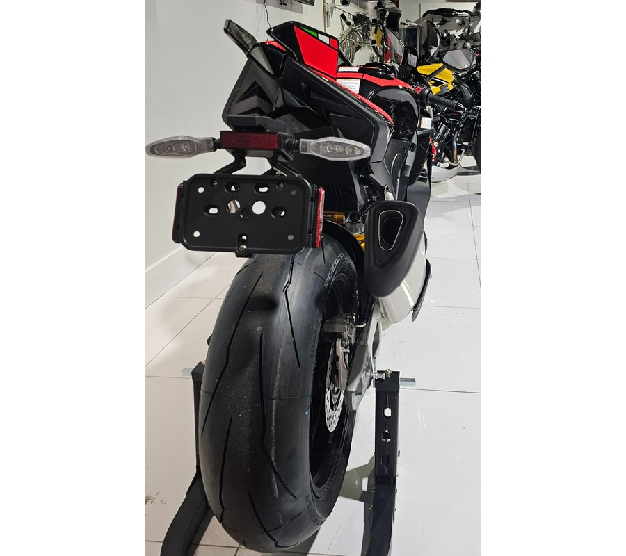 2026 Aprilia RSV4 Factory 1100