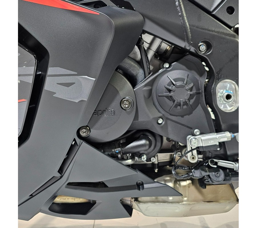 2026 Aprilia RSV4 Factory 1100