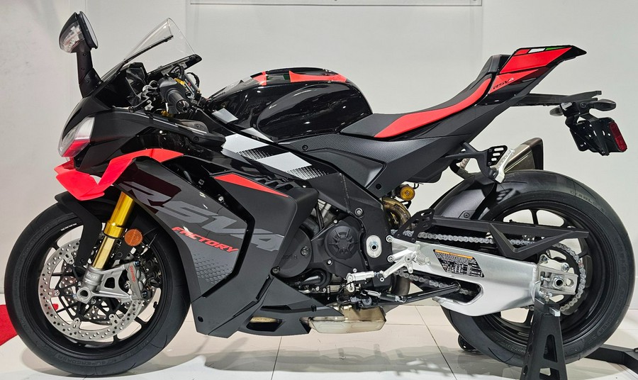 2026 Aprilia RSV4 Factory 1100