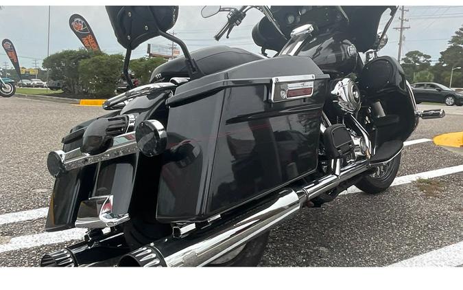 2008 FLHTCU Ultra Classic® Electra Glide - Harley-Davidson®