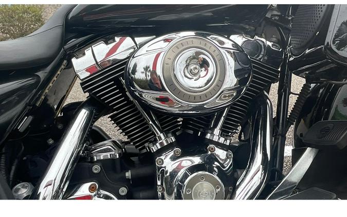 2008 FLHTCU Ultra Classic® Electra Glide - Harley-Davidson®