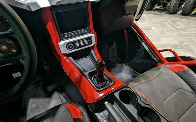 2024 Polaris Slingshot SLINGSHOT ROUSH Edition Manual