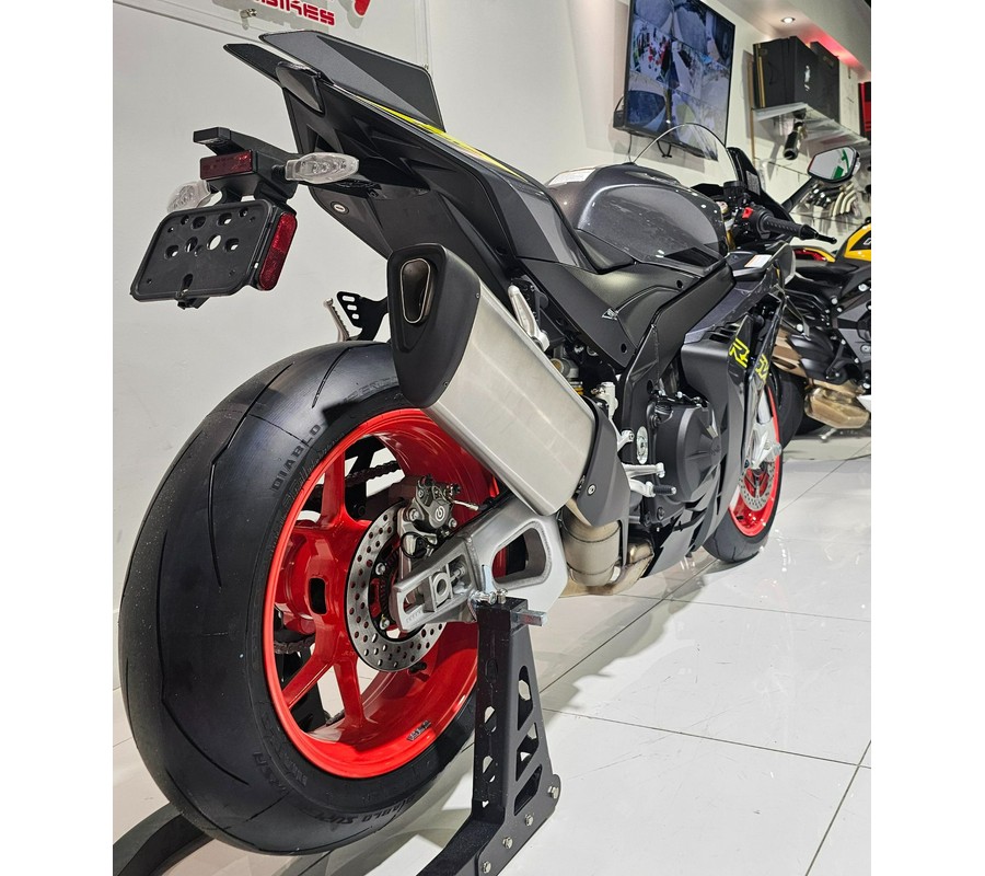 2026 Aprilia RSV4 1100