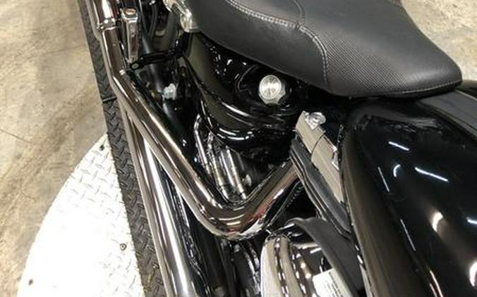 2013 Harley-Davidson® Breakout - FP8192