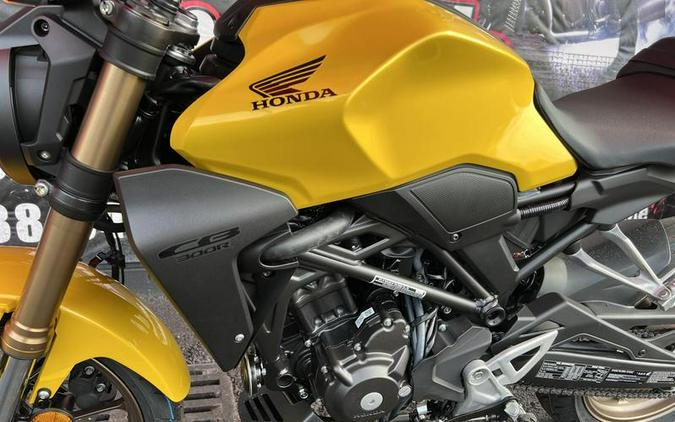 2026 Honda® CB300R