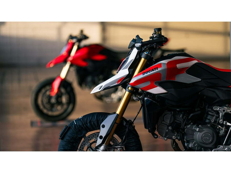 2026 Ducati Hypermotard V2 SP