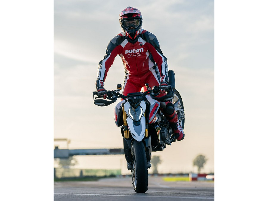 2026 Ducati Hypermotard V2 SP