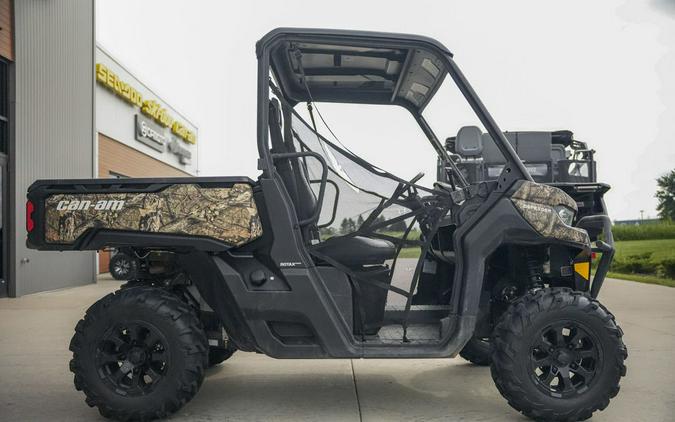 2023 Can-Am® Defender XT HD10 Mossy Oak Break-Up Country Camo