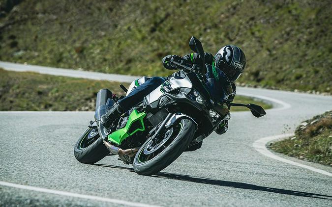 2024 Kawasaki Ninja® 7 Hybrid ABS