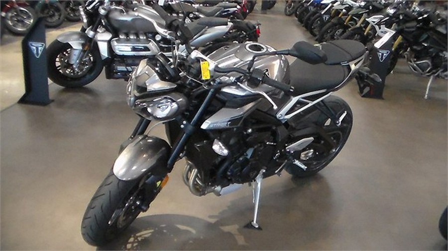 2024 Triumph Street Triple 765 R