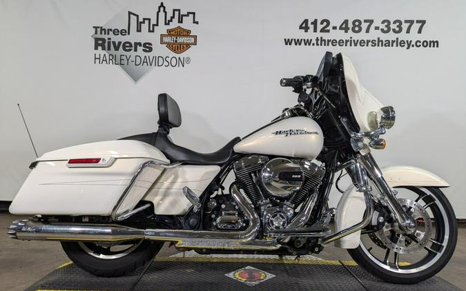 2014 Harley-Davidson Street Glide Special Morocco Gold Pearl