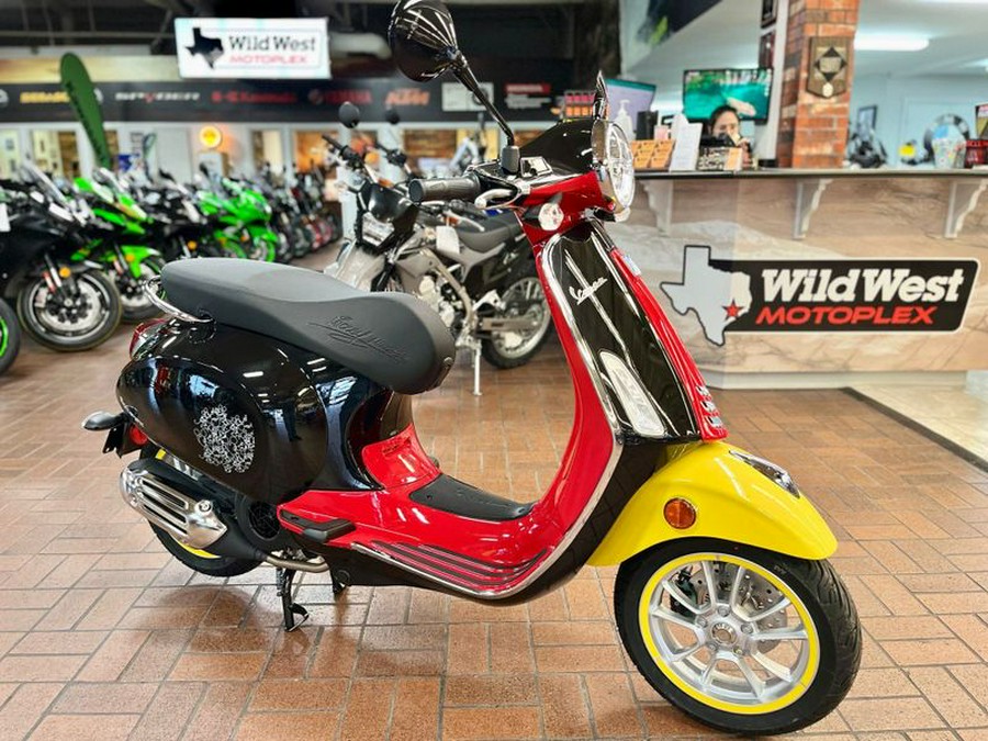 New 2023 Vespa PRIMAVERA 150 MICKEY MOUSE