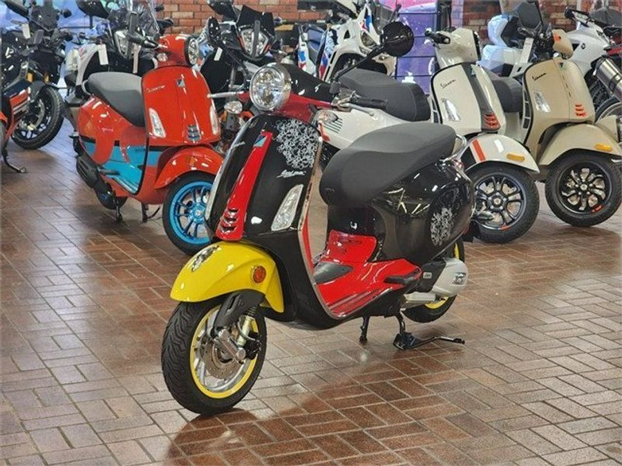 New 2023 Vespa PRIMAVERA 150 MICKEY MOUSE