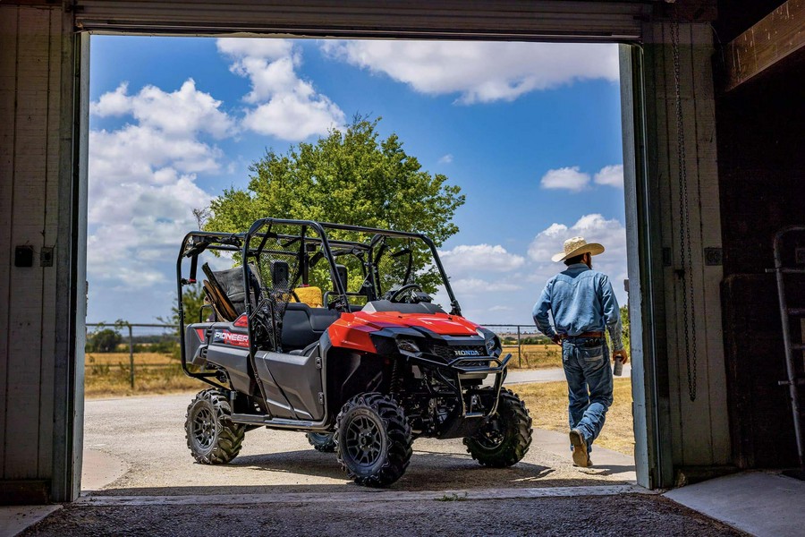 2025 Honda [Off-Site Inventory] Pioneer 700-4