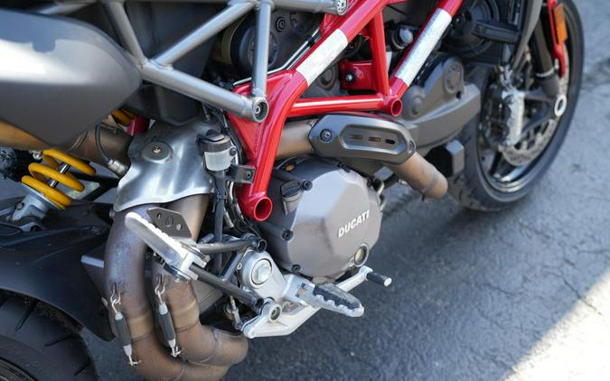 2020 Ducati Hypermotard 950 Red