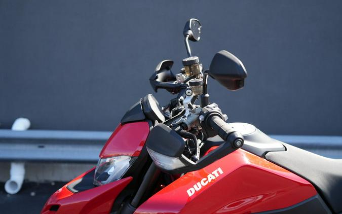 2020 Ducati Hypermotard 950 Red