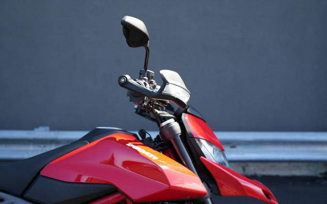 2020 Ducati Hypermotard 950 Red