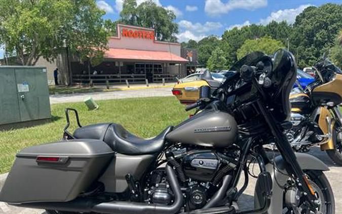 2019 Harley-Davidson Street Glide® Special