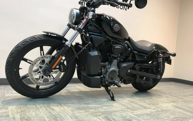 2024 Harley-Davidson Nightster™ Vivid Black RH975