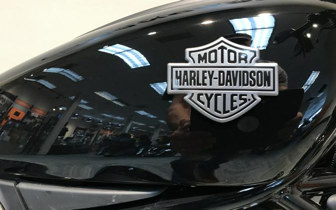 2024 Harley-Davidson Nightster™ Vivid Black RH975