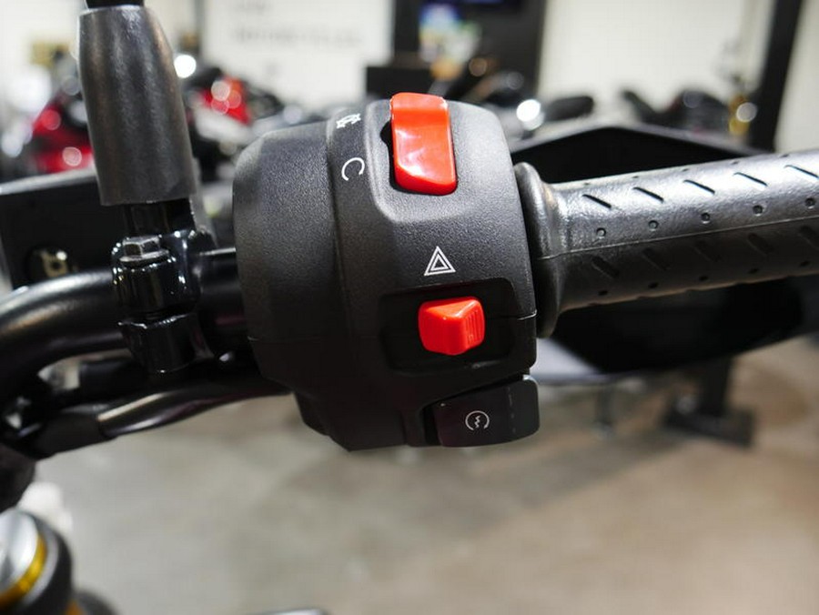 2024 Triumph Scrambler 400 X Carnival Red / Phantom Black