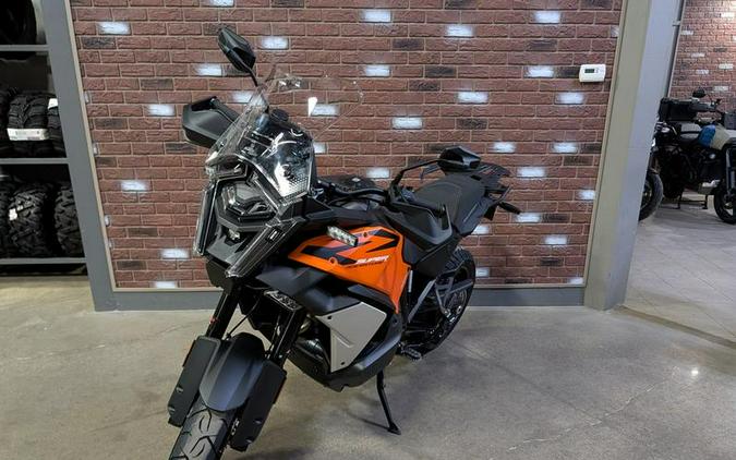 2027 KTM 1390 Super Adventure S EVO