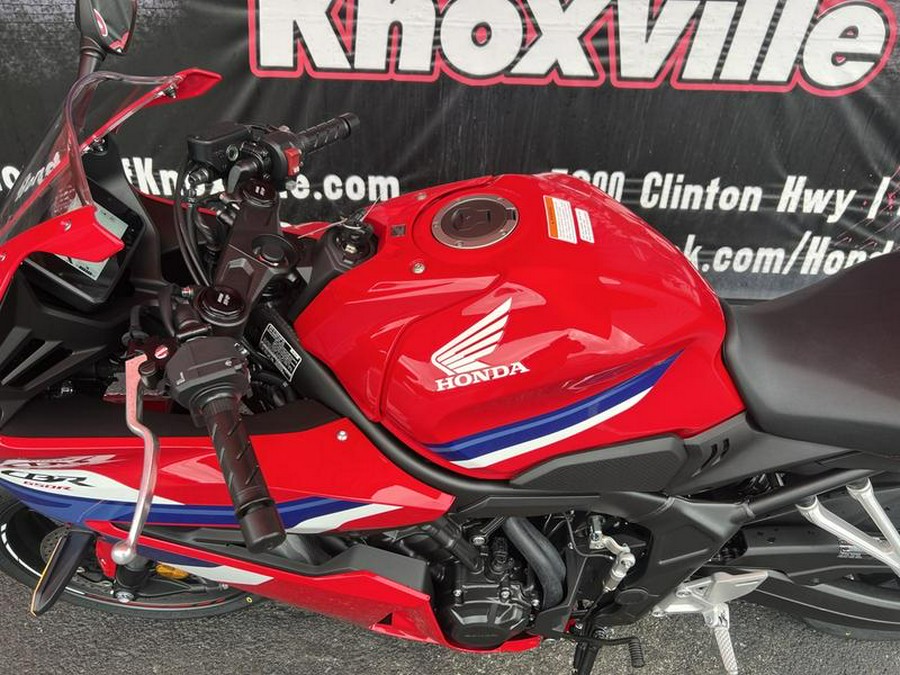 2026 Honda® CBR650R E-Clutch