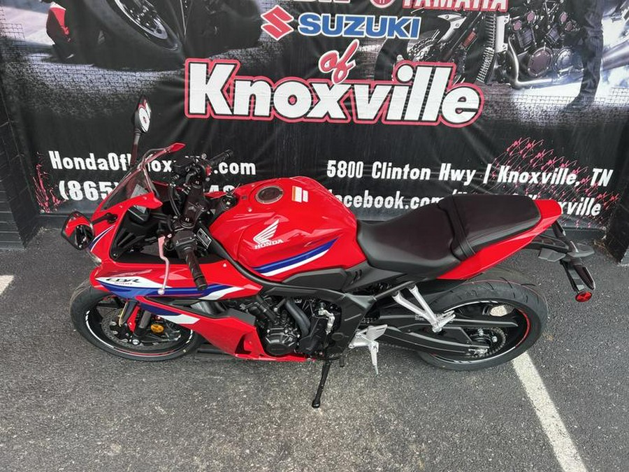 2026 Honda® CBR650R E-Clutch