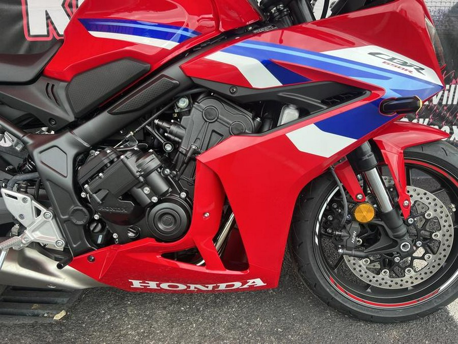 2026 Honda® CBR650R E-Clutch