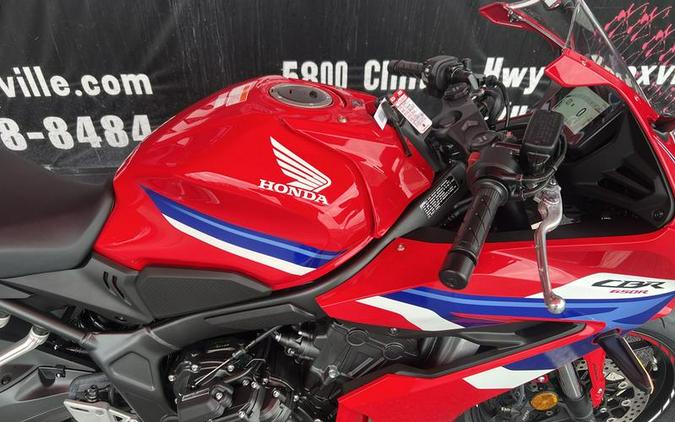 2026 Honda® CBR650R E-Clutch