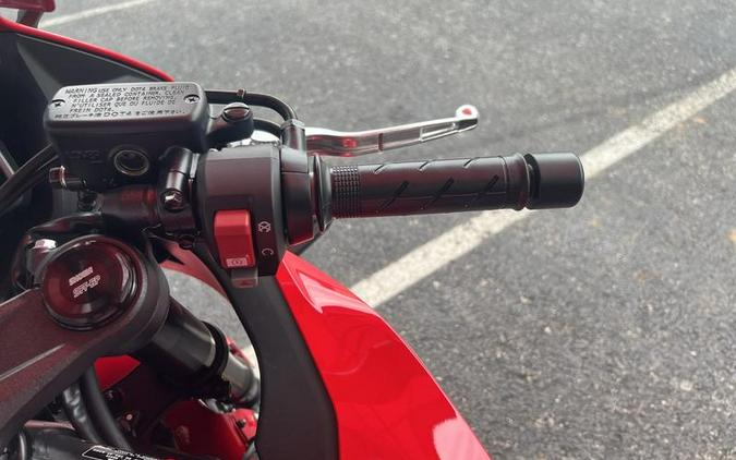 2026 Honda® CBR650R E-Clutch