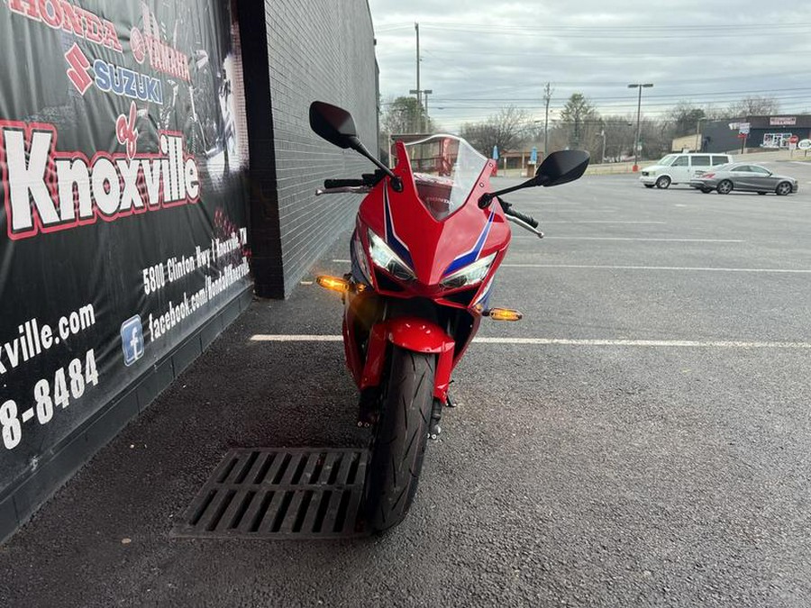 2026 Honda® CBR650R E-Clutch