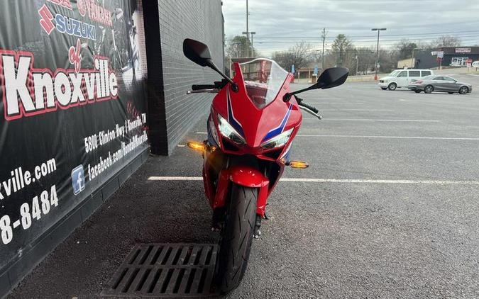 2026 Honda® CBR650R E-Clutch