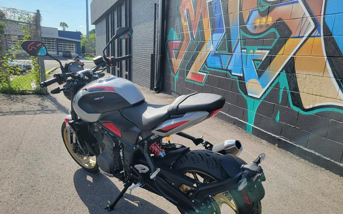 2026 Triumph Trident 800