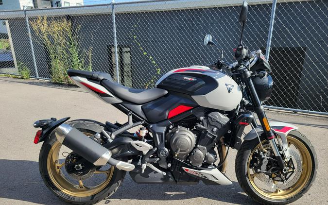 2026 Triumph Trident 800