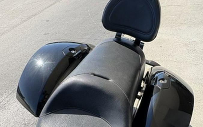 2015 Victory Motorcycles Cross Country Suede Black with Red Pinstripes