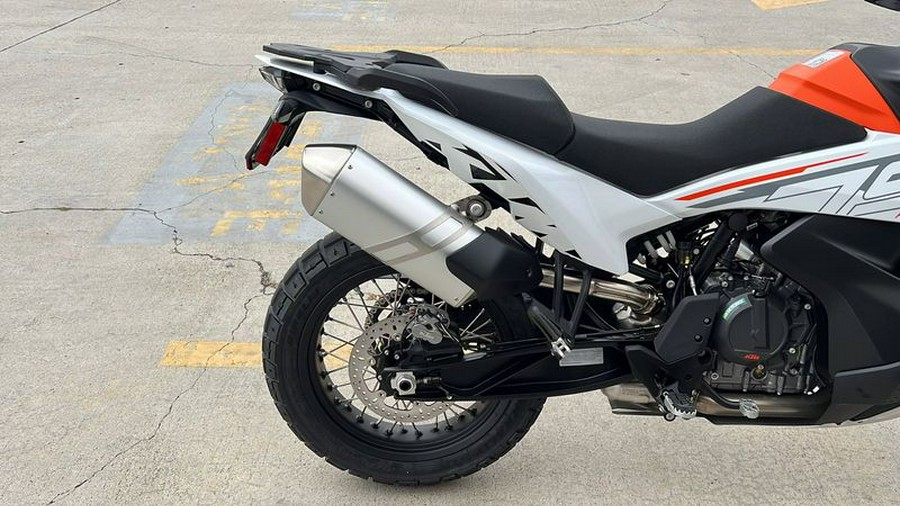 2024 KTM 790 ADVENTURE