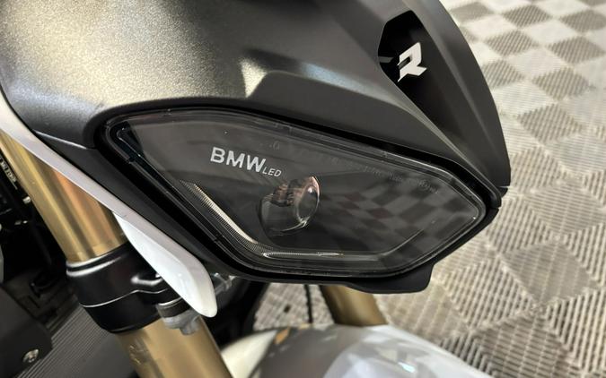 2026 BMW S 1000 R